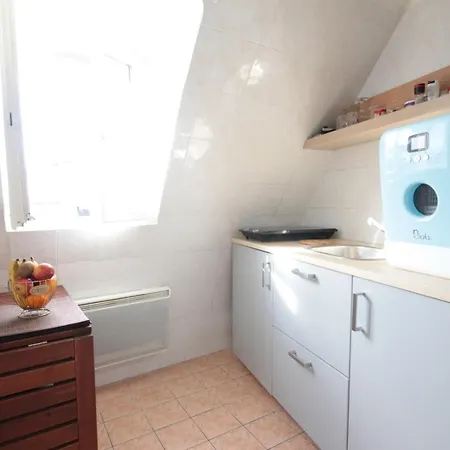Floor & View - La Fayette / Opera Apartment *